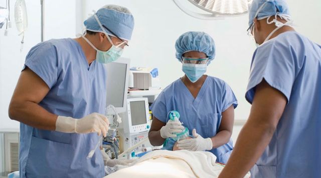 959681-dr-martinez-paris-jm-cirugia-facial-2